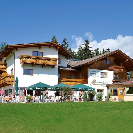 Familienhotel Moos-Alm เลียนซ์ ภายนอก รูปภาพ